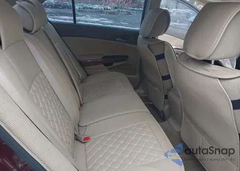 2009 Honda Accord 2.4 Ex z USA, uszkodzony, nr VIN 1HGCP26799A199681